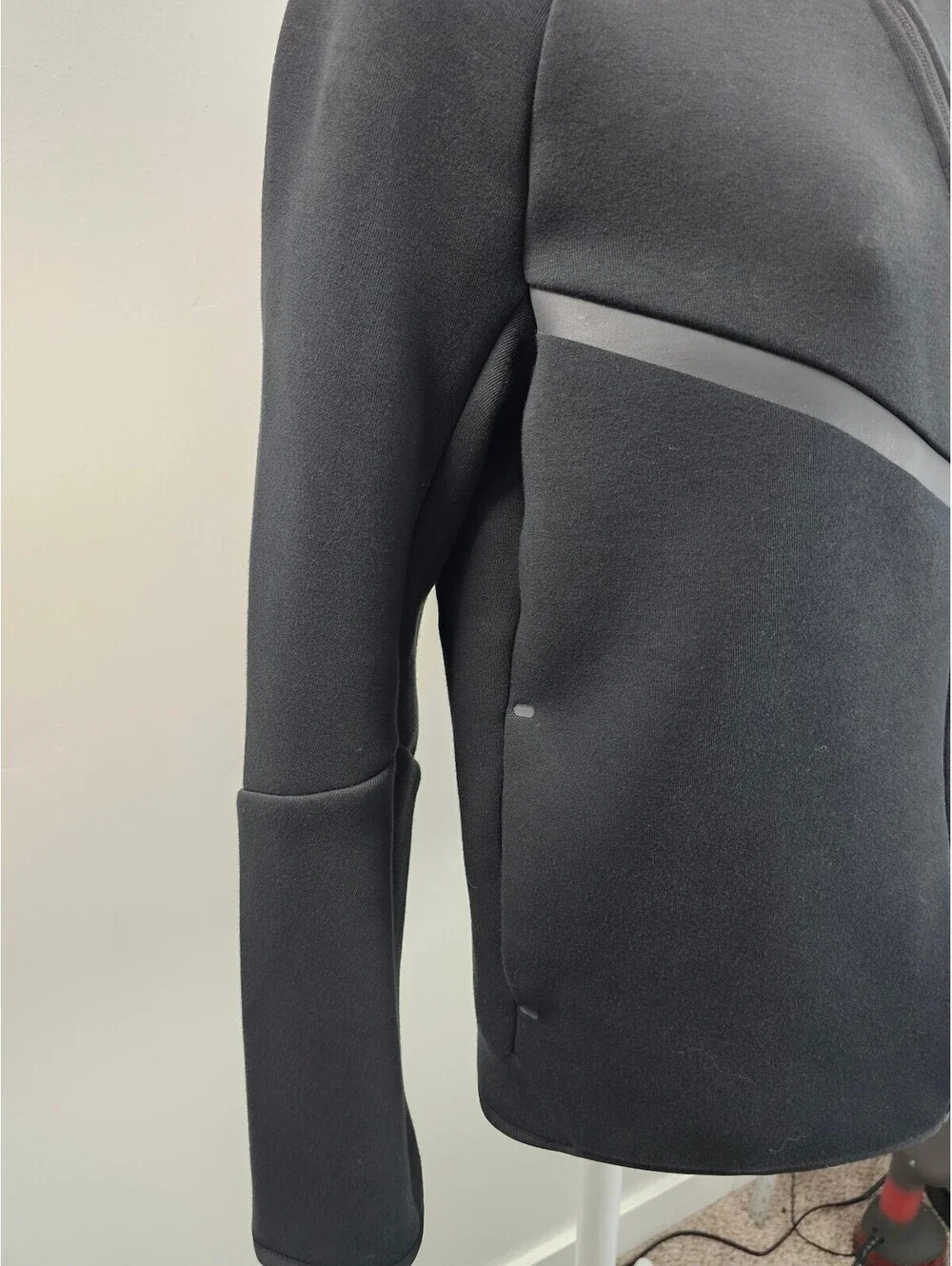 Nike Black Full-Zip Hoodie with Reflective Details and Zippered Arm Pocket